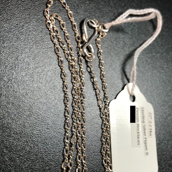 20" Sterling Silver Figure 8 Design Necklaces - Picture 3 of 6